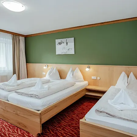 Pension Eschenhof Kaprun Zimmer foto